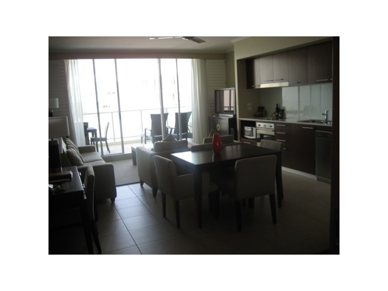Unit 416  Esplanade, Urangan QLD 4655