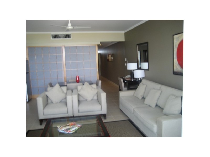 Unit 416  Esplanade, Urangan QLD 4655