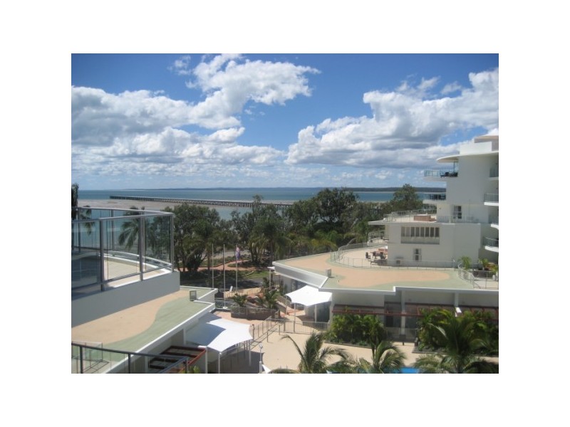 Unit 416  Esplanade, Urangan QLD 4655