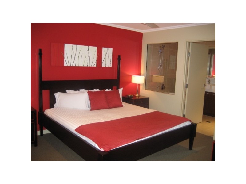 Unit 416  Esplanade, Urangan QLD 4655