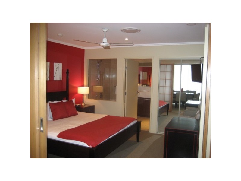 Unit 416  Esplanade, Urangan QLD 4655