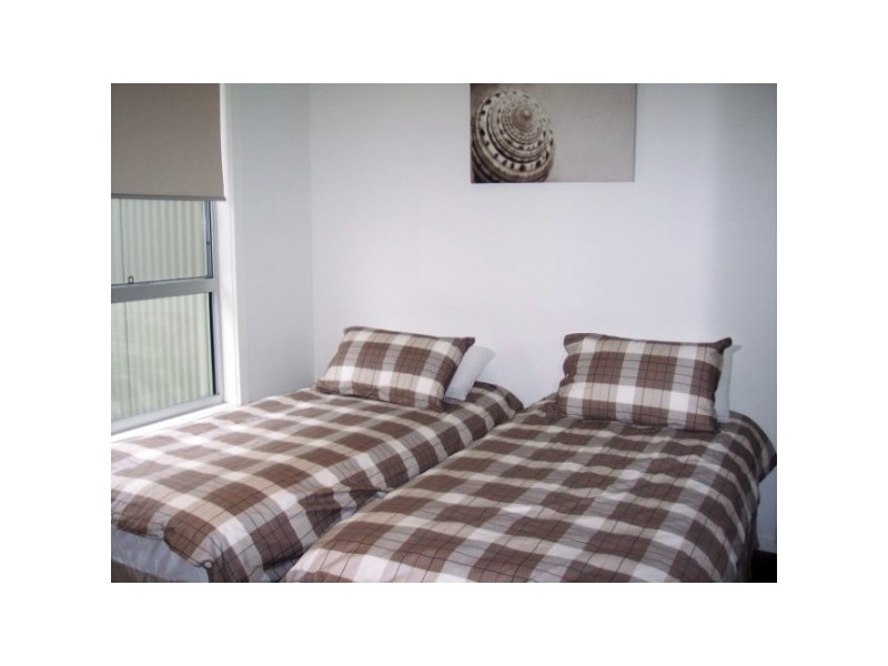 1/542 The Esplanade, Urangan QLD 4655