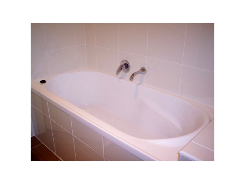 1/542 The Esplanade, Urangan QLD 4655