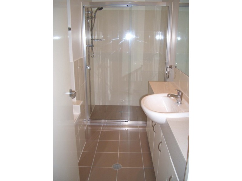 1/542 The Esplanade, Urangan QLD 4655