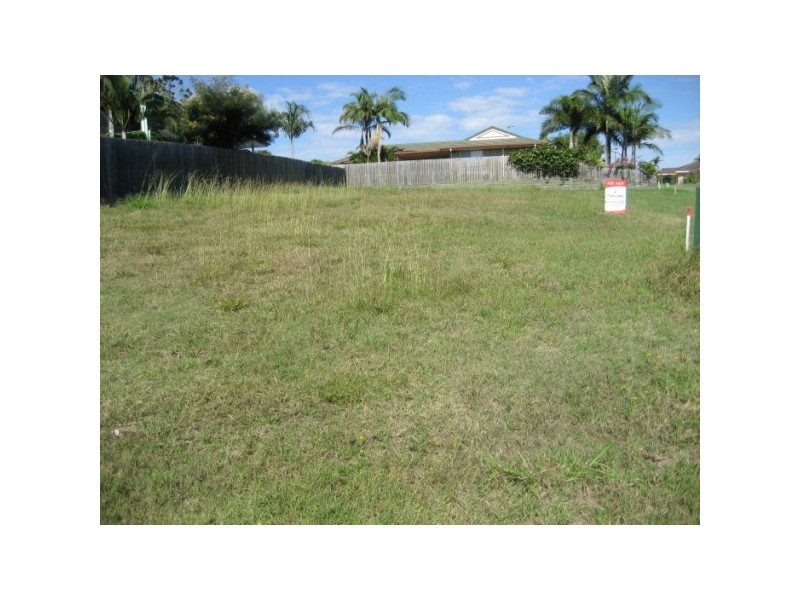 2 King Henry Court, Torquay QLD 4655