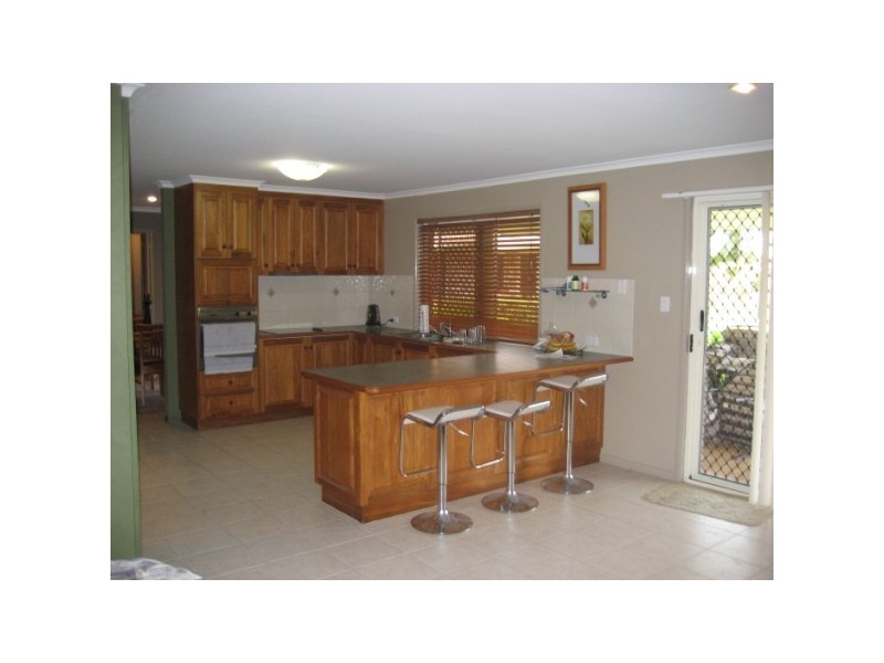 5 Sandalwood Drive, Wondunna QLD 4655