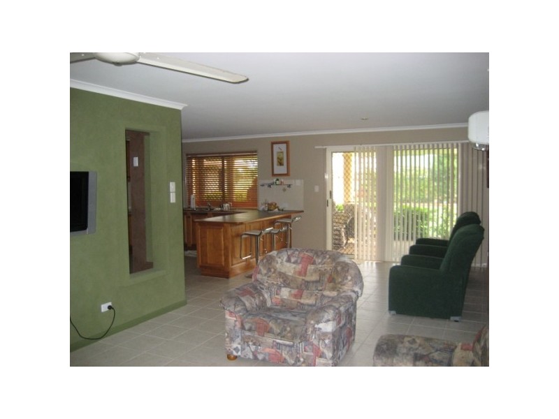 5 Sandalwood Drive, Wondunna QLD 4655