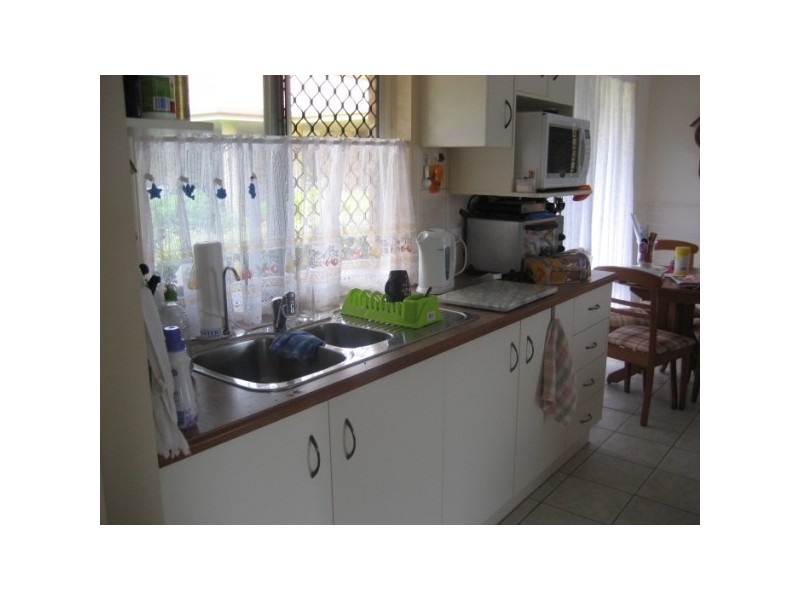 5 Sandalwood Drive, Wondunna QLD 4655