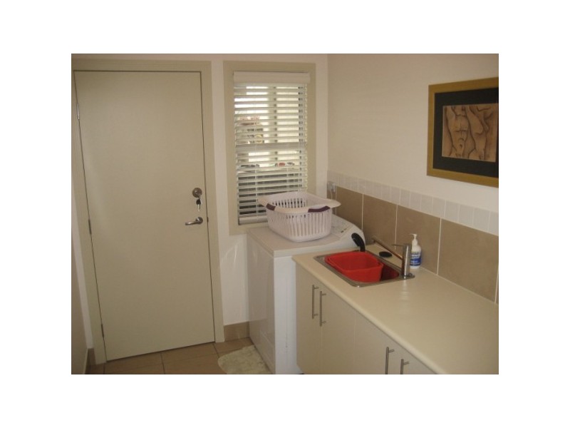 35/230 Pulgul Street, Urangan QLD 4655