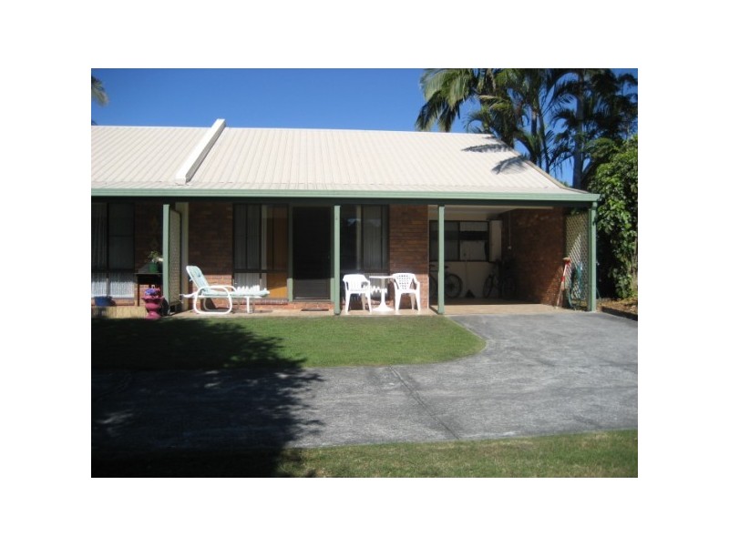 4/12 Denman Camp Road, Torquay QLD 4655