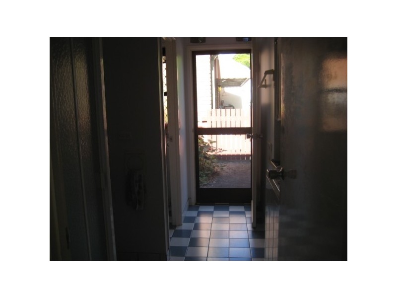 4/12 Denman Camp Road, Torquay QLD 4655