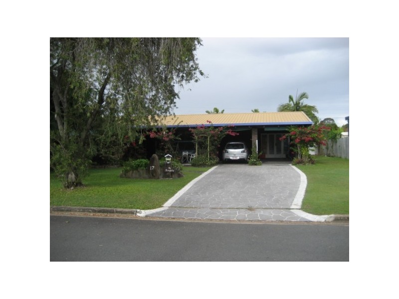 17 Ripley Avenue, Pialba QLD 4655