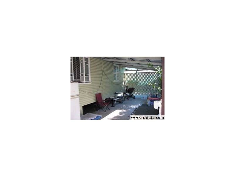 38 Truro Street, Torquay QLD 4655