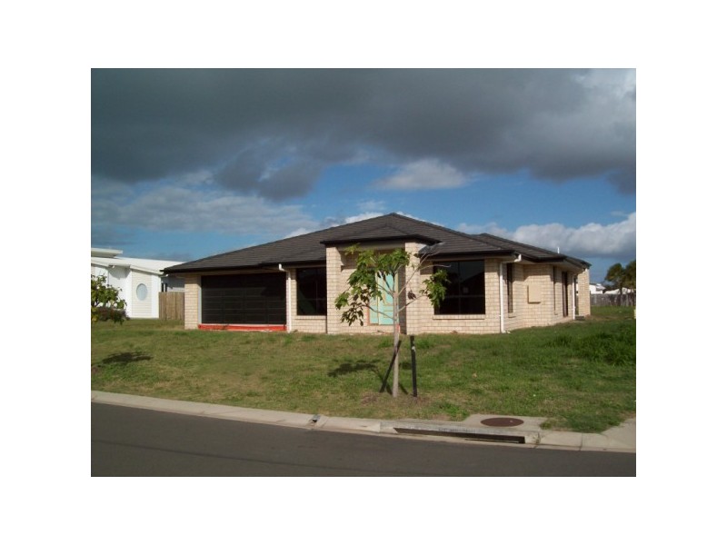 1/2 79 Fraser Waters, Toogoom QLD 4655