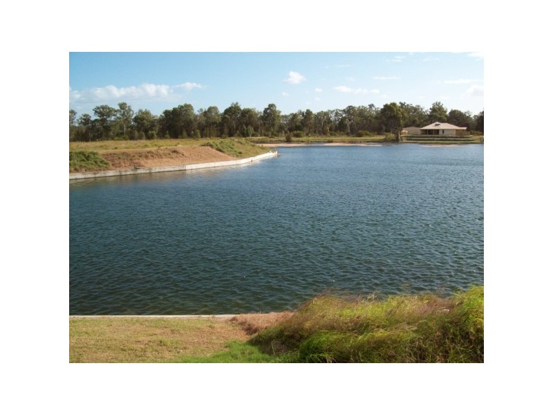 1/2 79 Fraser Waters, Toogoom QLD 4655