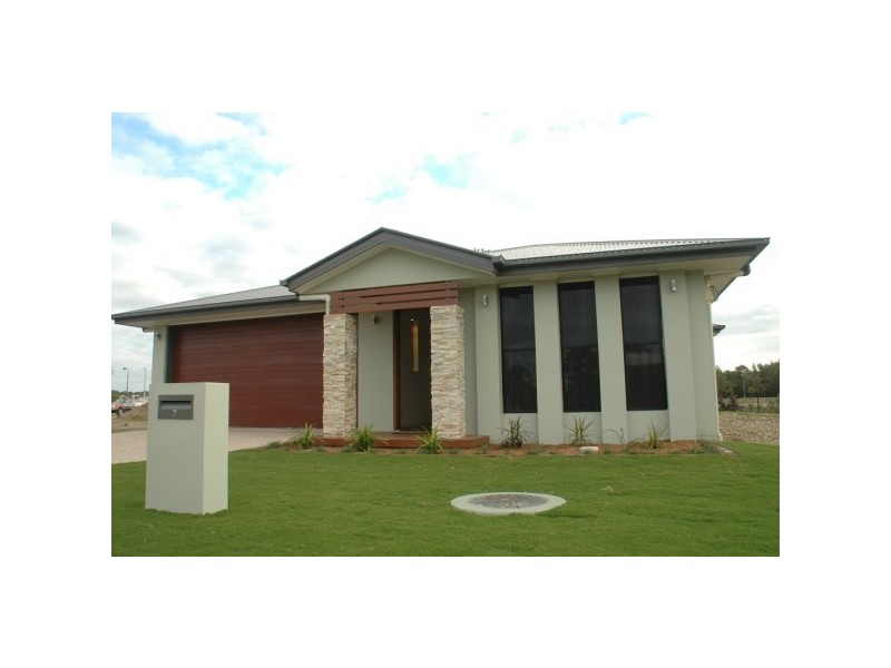 7 Conservation Drive, Urraween QLD 4655