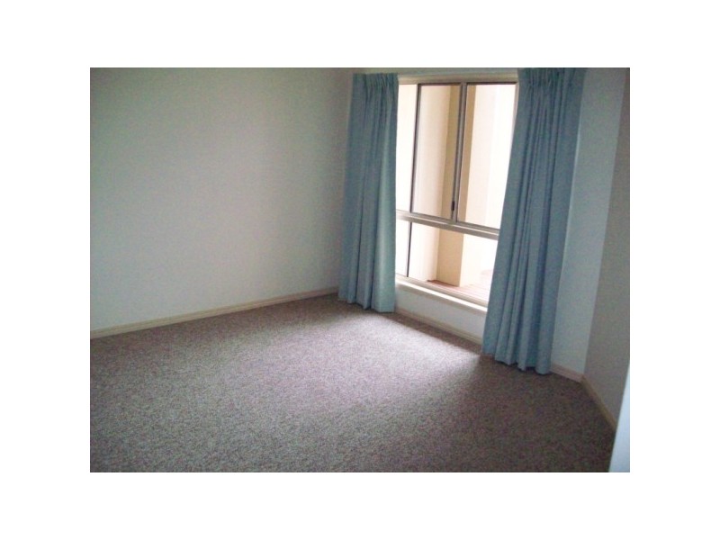 10 Katandra Street, Point Vernon QLD 4655