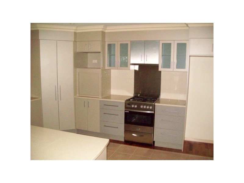 10 Katandra Street, Point Vernon QLD 4655