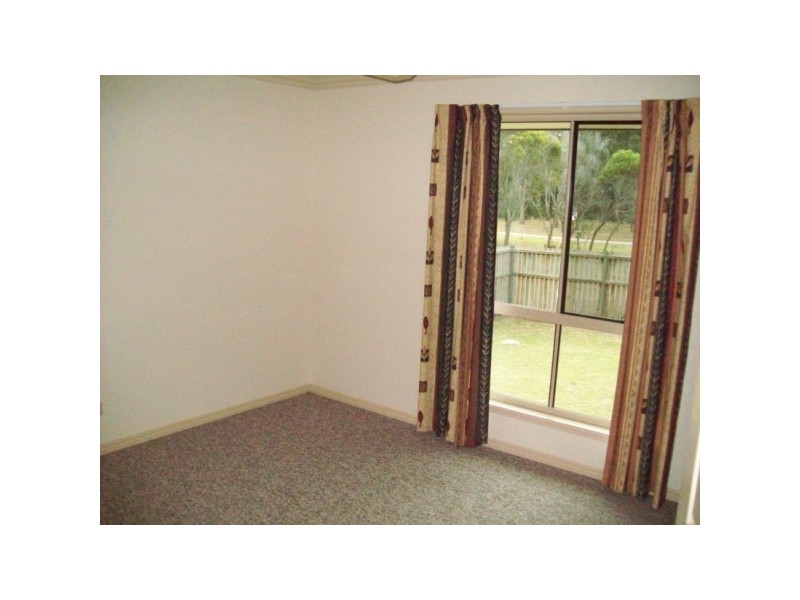 10 Katandra Street, Point Vernon QLD 4655