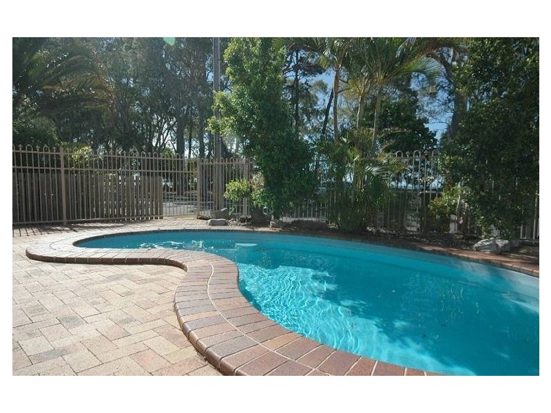 7/479 Charlton Esplanade, Torquay QLD 4655