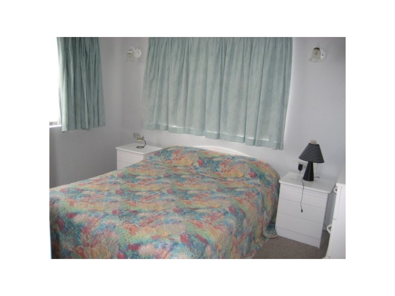 3/325  Esplanade, Scarness QLD 4655