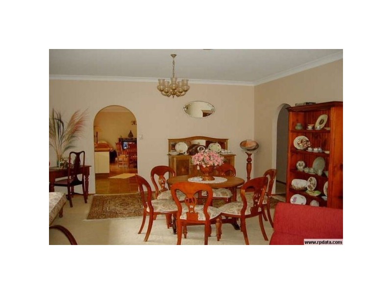 36 Wellington Crescent, Wondunna QLD 4655