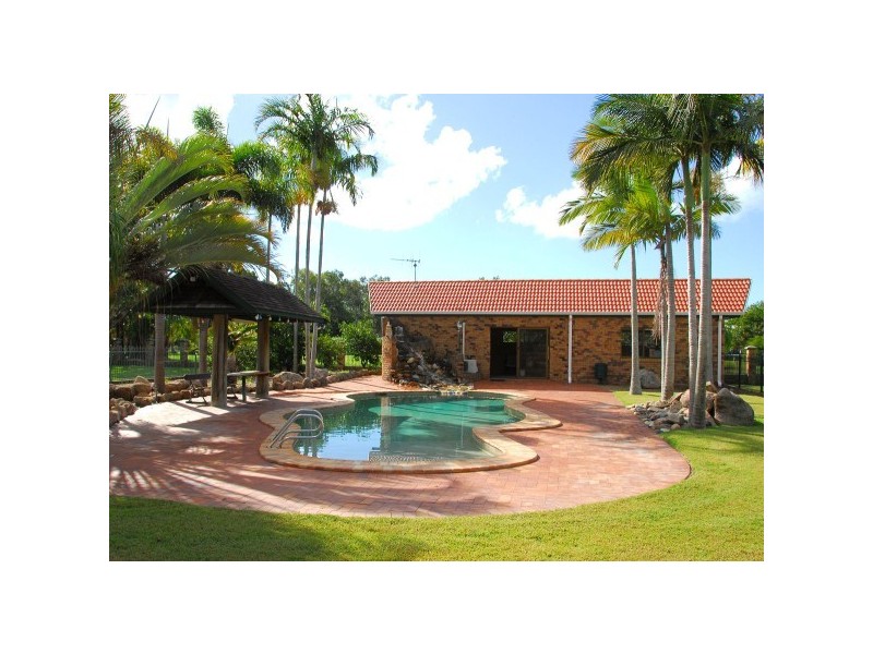 35 SAWMILL RD, Dundowran Beach QLD 4655
