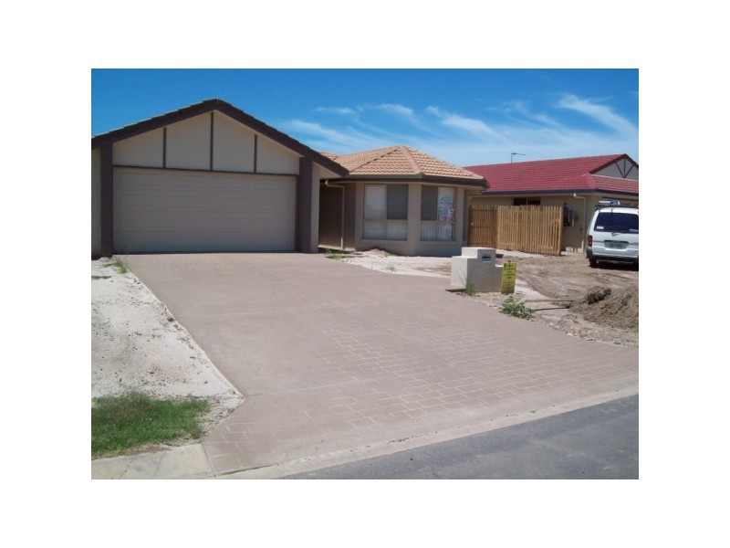 Lot 117 Bounty Circuit, Eli Waters QLD 4655