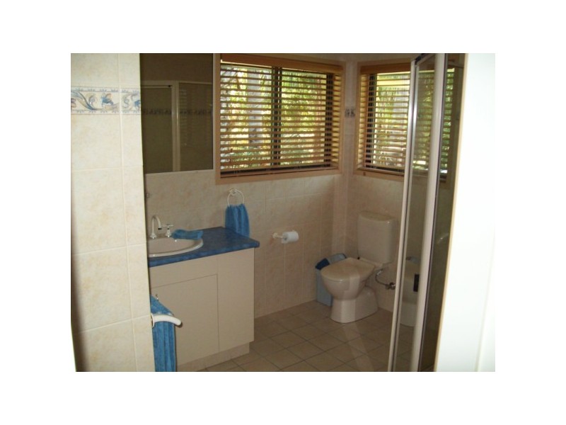 10 Palmwood Drive, Dundowran Beach QLD 4655