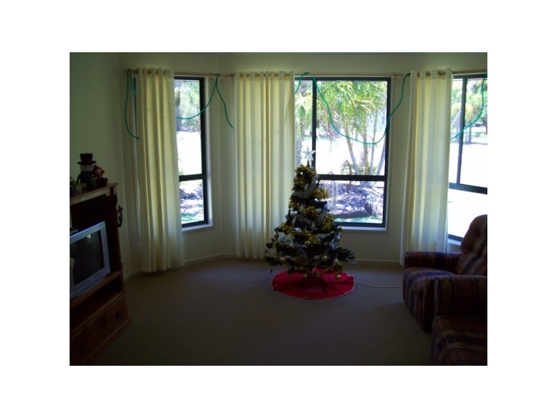 10 Palmwood Drive, Dundowran Beach QLD 4655