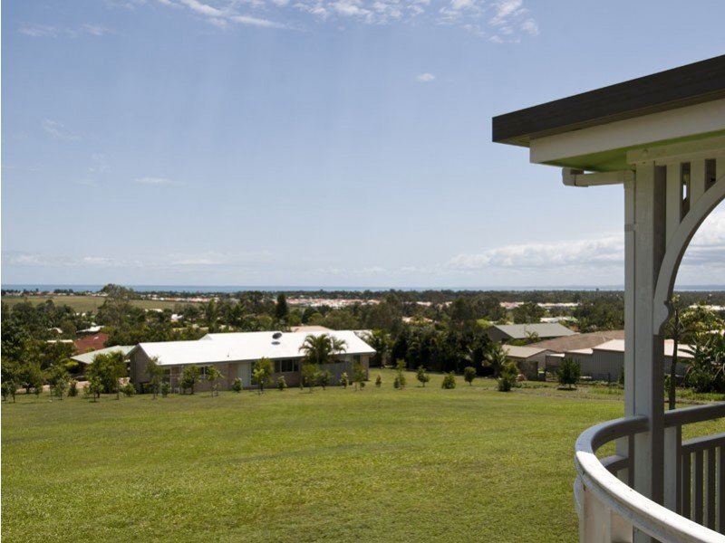 22  Neisler Court, Kawungan QLD 4655