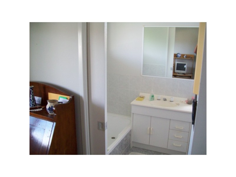 9 keys road, Torquay QLD 4655