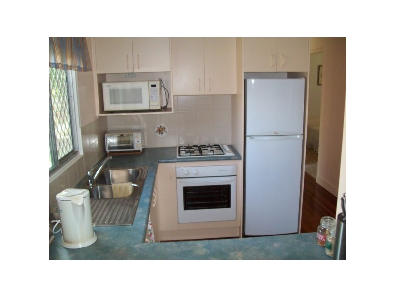 9 keys road, Torquay QLD 4655