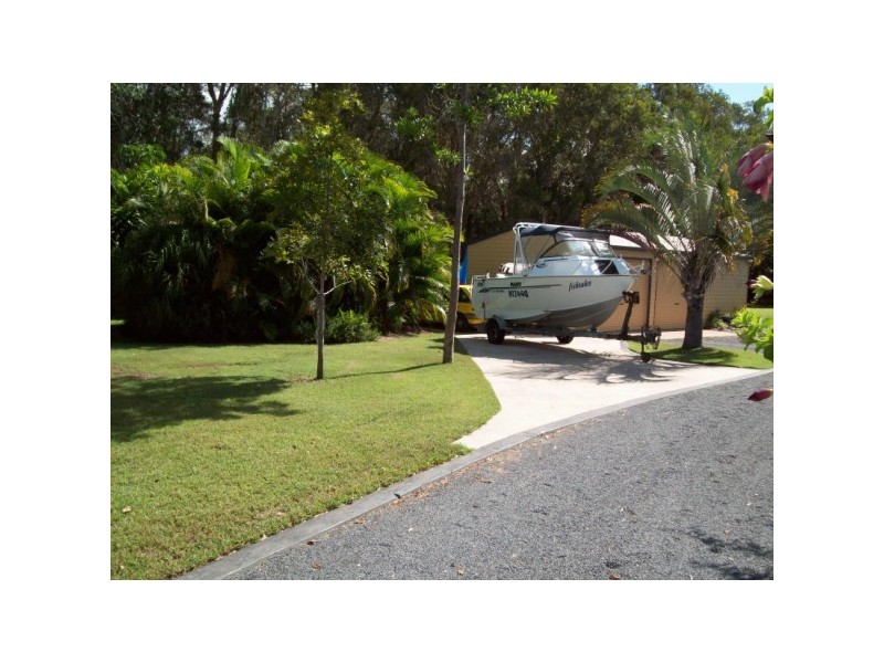 7 Rivina Court, Dundowran Beach QLD 4655