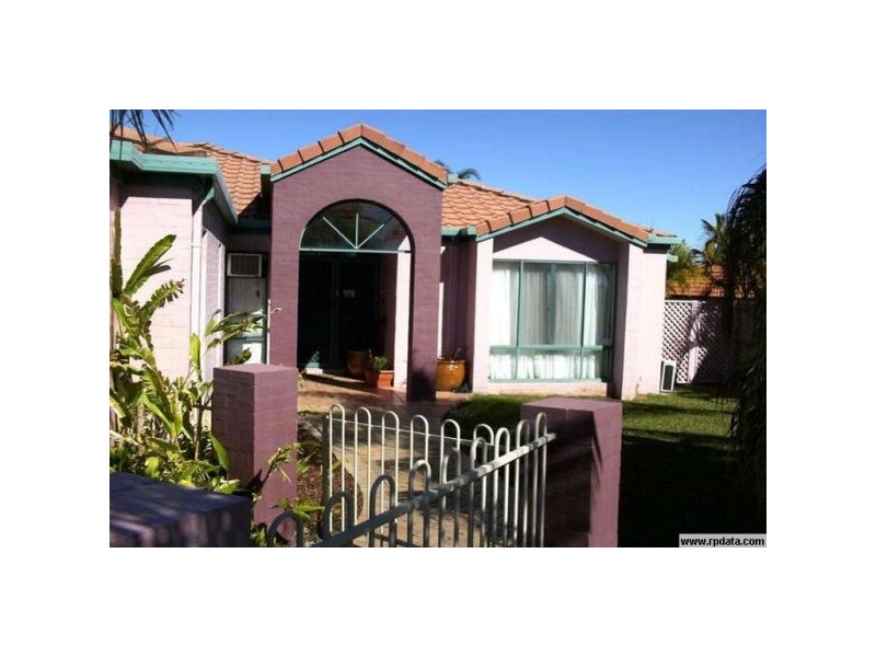 19 Mcliver Street, Kawungan QLD 4655