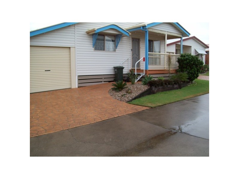 2/7 bay drive, Pialba QLD 4655