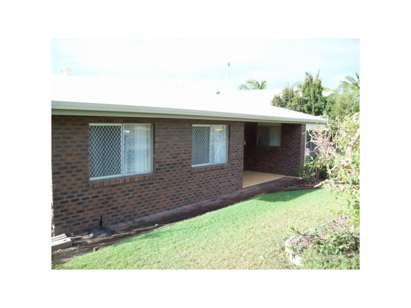 39 johnston, Urraween QLD 4655
