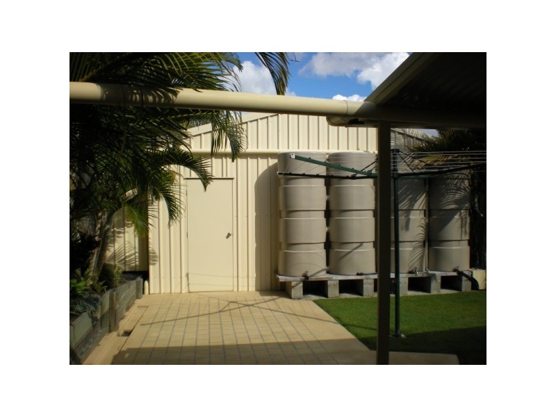 17 mcliver, Kawungan QLD 4655