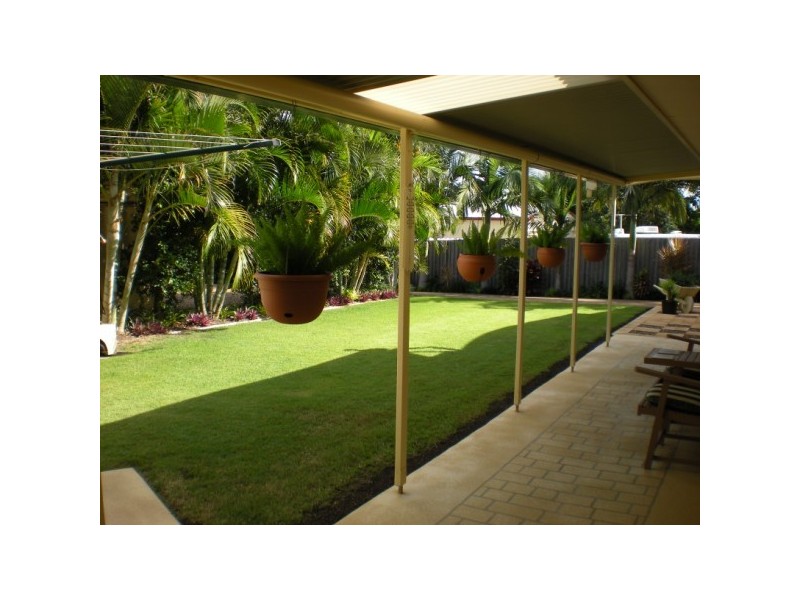 17 mcliver, Kawungan QLD 4655