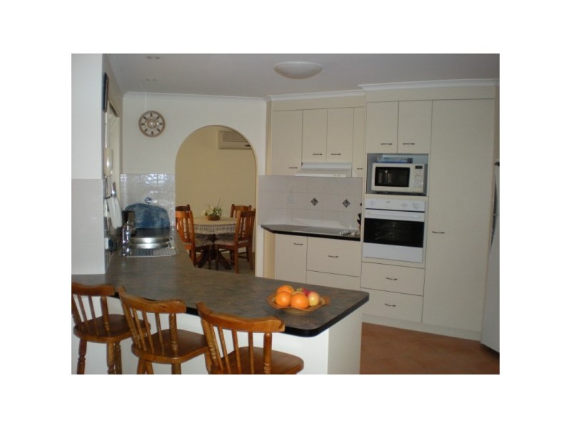 17 mcliver, Kawungan QLD 4655