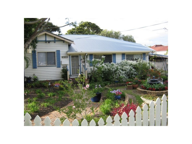 300 torquay terrace, Torquay QLD 4655