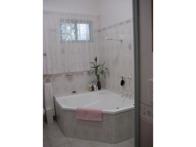 300 torquay terrace, Torquay QLD 4655