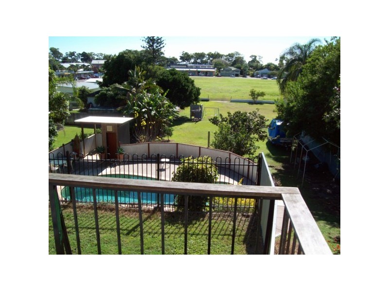 298 torquay terrace, Torquay QLD 4655