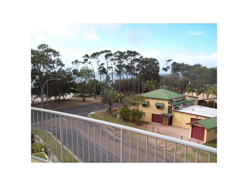 10/496 esplanade, Torquay QLD 4655