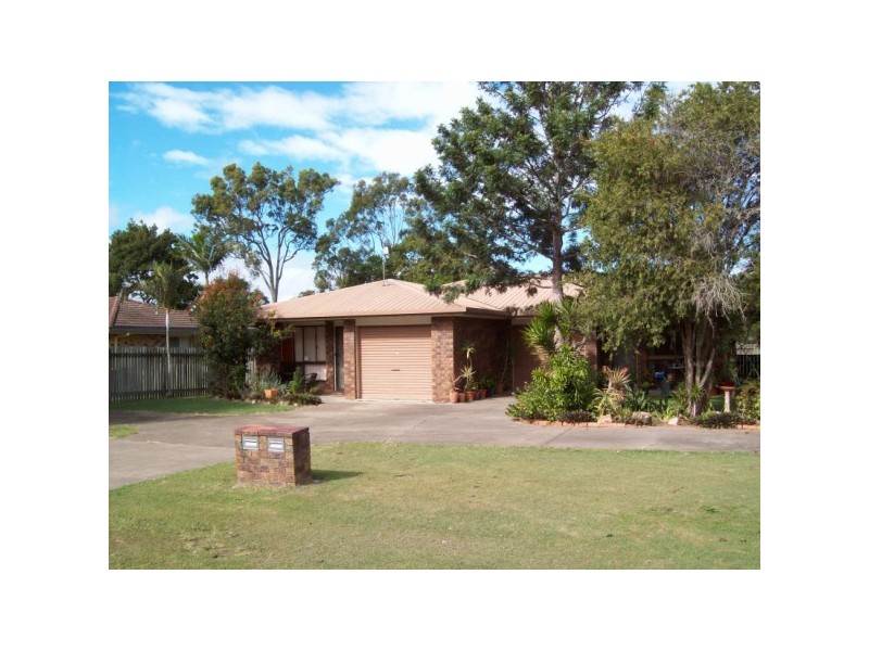 11 HONEYSUCKLE, Kawungan QLD 4655