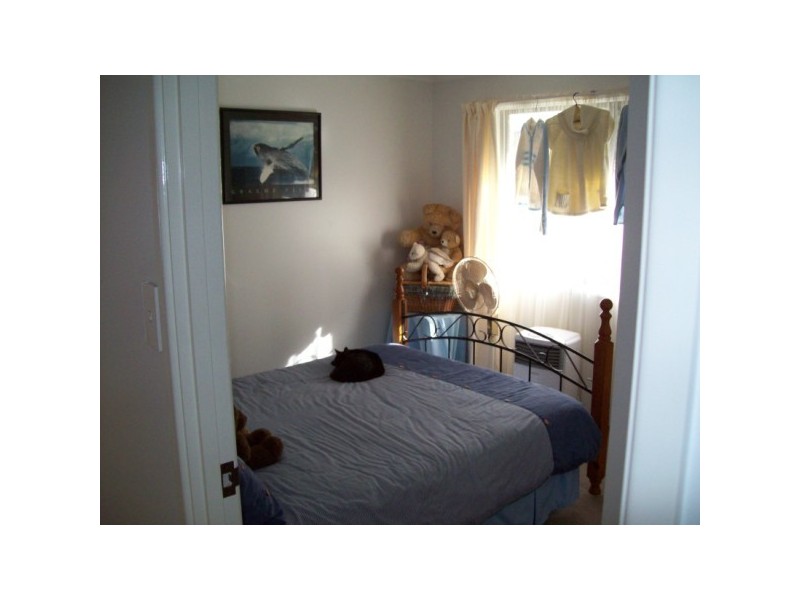 11 HONEYSUCKLE, Kawungan QLD 4655