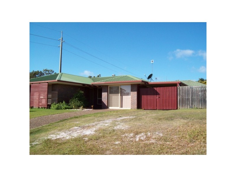 2 MADELINE STREET, Torquay QLD 4655