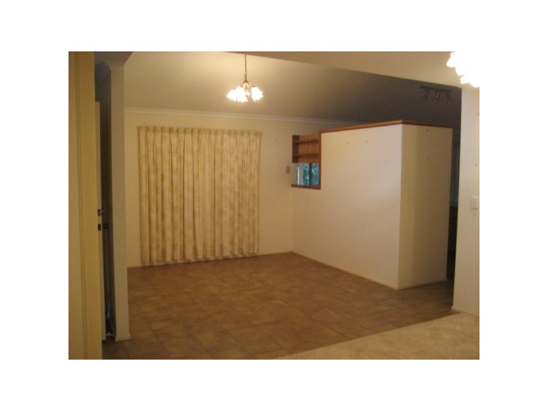 34 shellcot, Toogoom QLD 4655