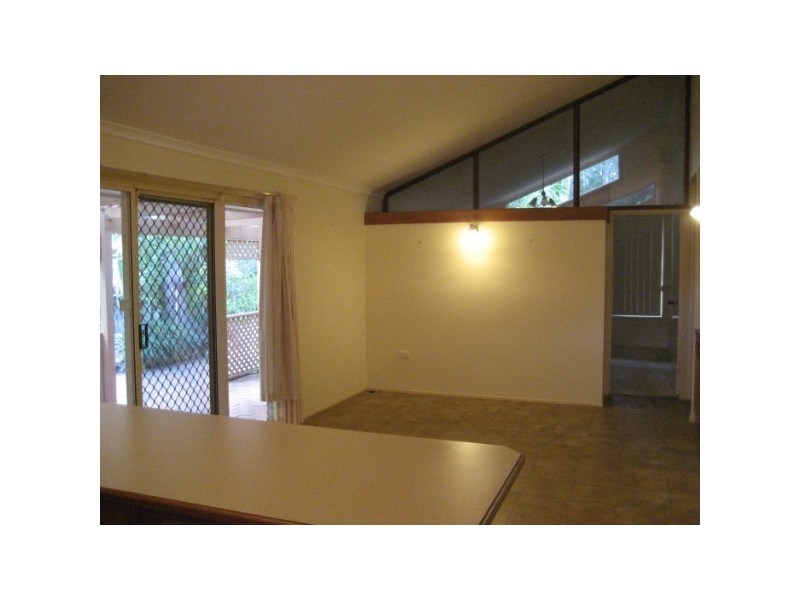 34 shellcot, Toogoom QLD 4655