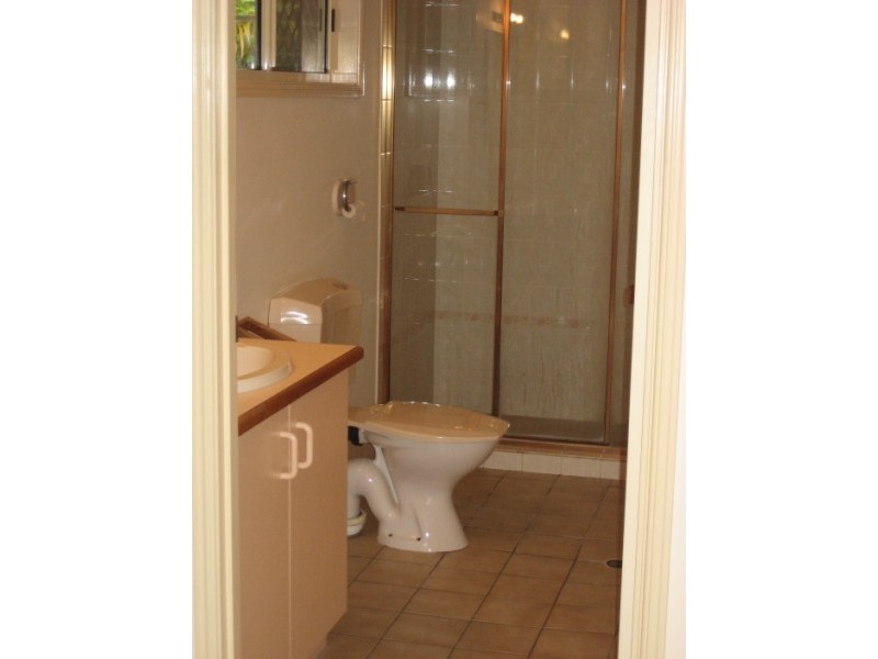 34 shellcot, Toogoom QLD 4655